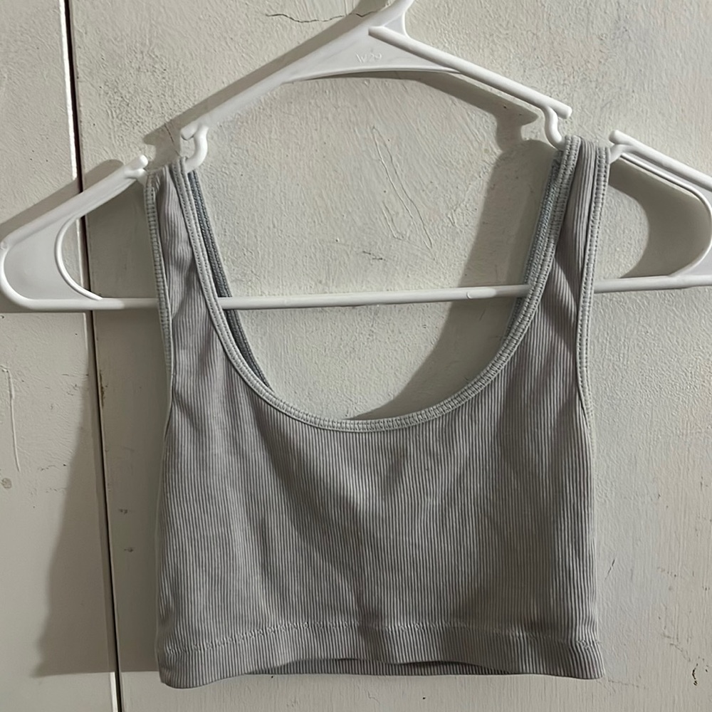 H&M Divided XS Crop Top